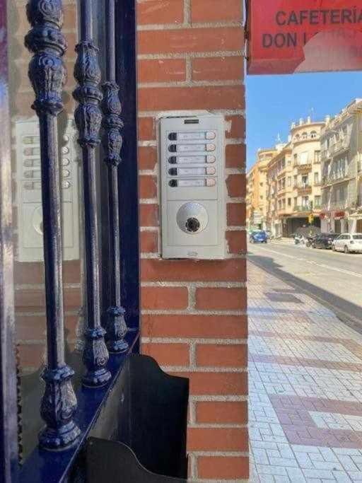 3 Rooms Con Parking Y Terraza En C Marmoles 马拉加 外观 照片
