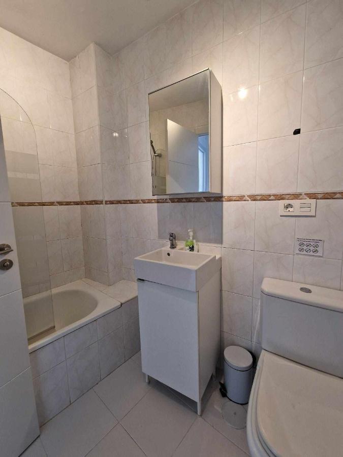 3 Rooms Con Parking Y Terraza En C Marmoles 马拉加 外观 照片