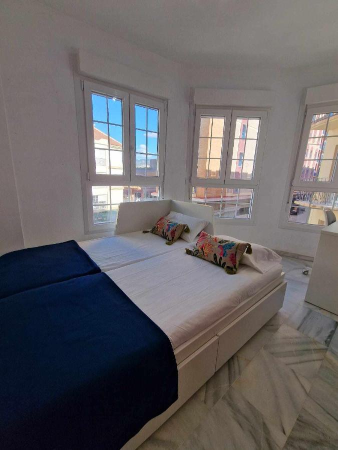 3 Rooms Con Parking Y Terraza En C Marmoles 马拉加 外观 照片
