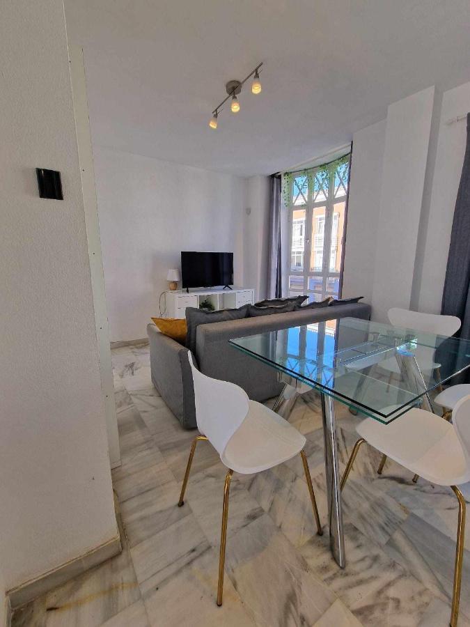 3 Rooms Con Parking Y Terraza En C Marmoles 马拉加 外观 照片
